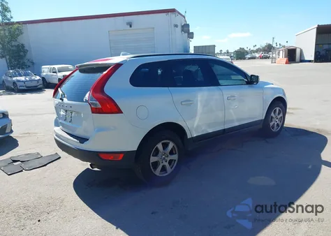 2012 Volvo Xc60 3.2/3.2 Platinum/3.2 Premier/3.2 Premier Plus from USA, damaged, VIN YV4940DL0C2334339